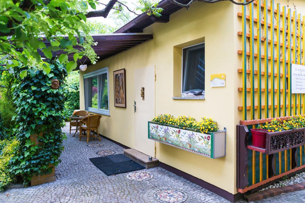 Gartenhaus Steffie Potsdam Exterior photo